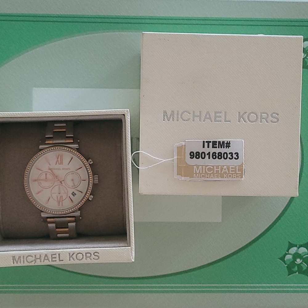 Michael Kors Two-Tone Women's Watch - Picture 4 of 16